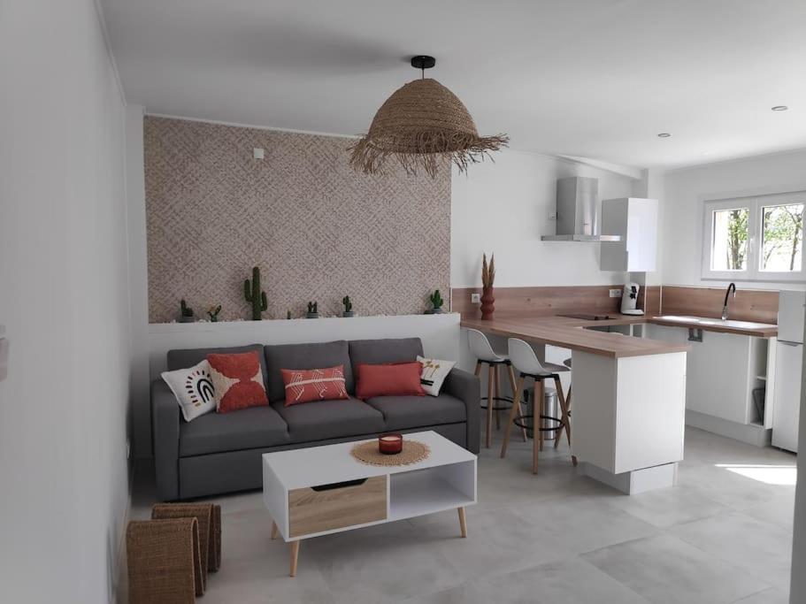Hérépian Maison Independante Avec Terrasse & Parking Prive מראה חיצוני תמונה